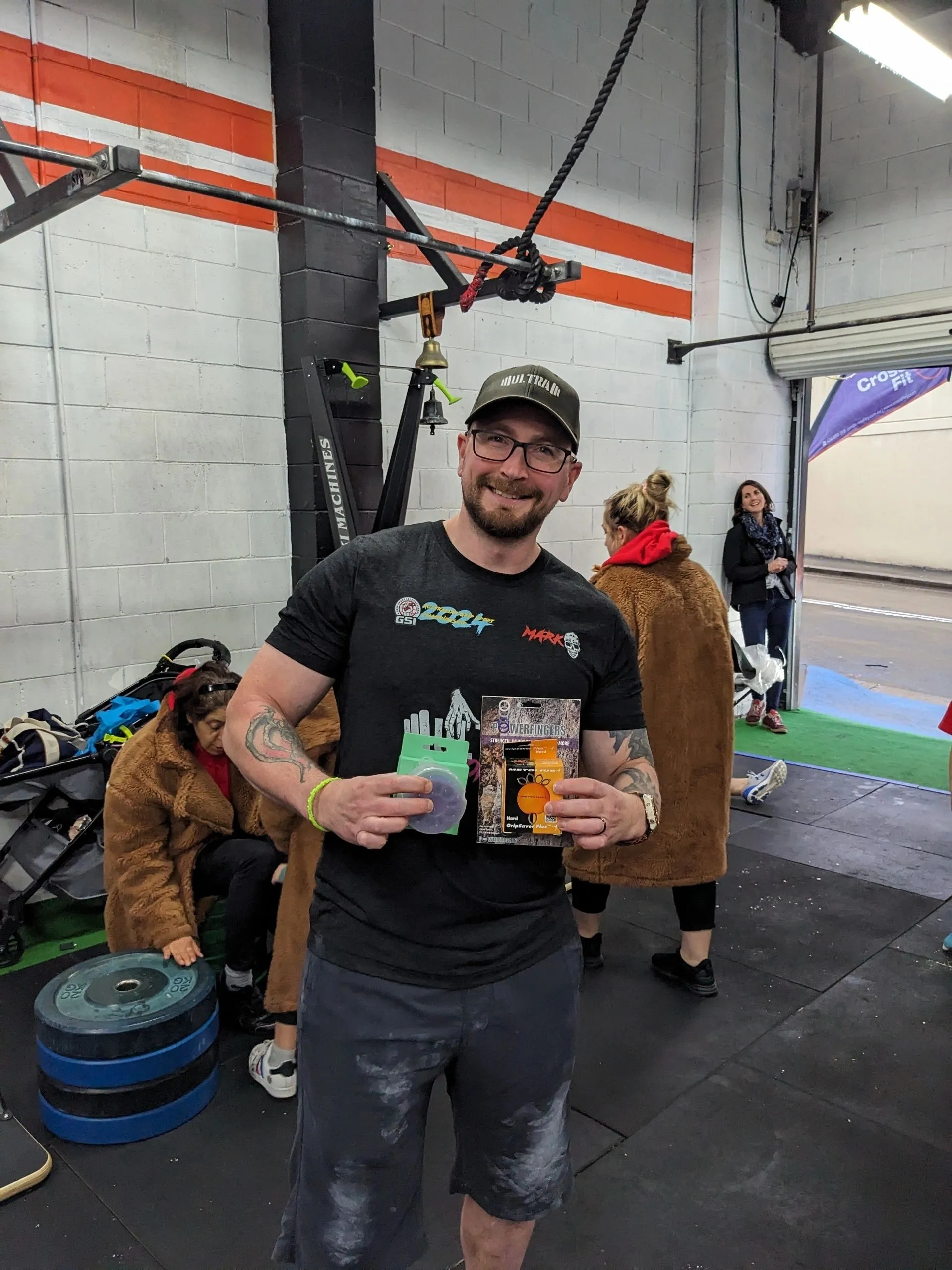 Sydney competition arena, loading crew, and athletes